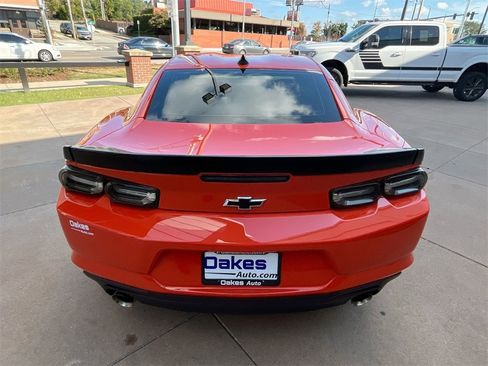 Used 2021 Chevrolet Camaro LT w/ 1LE Track Performance Package image 5
