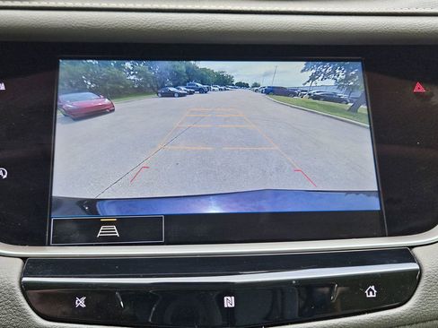 Used 2021 Cadillac XT5 Premium Luxury w/ LPO, Floor Liner Package FWD image 10