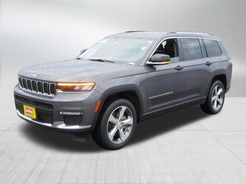 Certified 2021 Jeep Grand Cherokee L Limited w/ Trailer Tow Package image 3