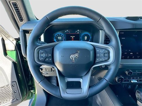 New 2025 Ford Bronco Outer Banks w/ Sasquatch Package image 7