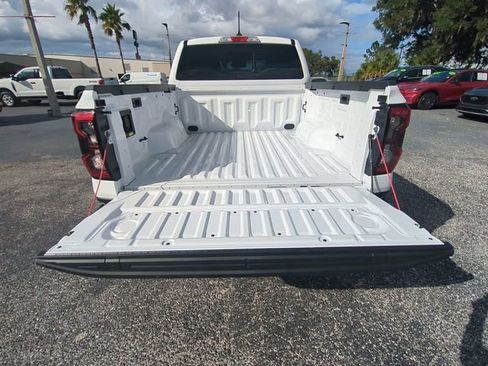 Used 2025 Ford Ranger XLT w/ Technology Package RWD image 13