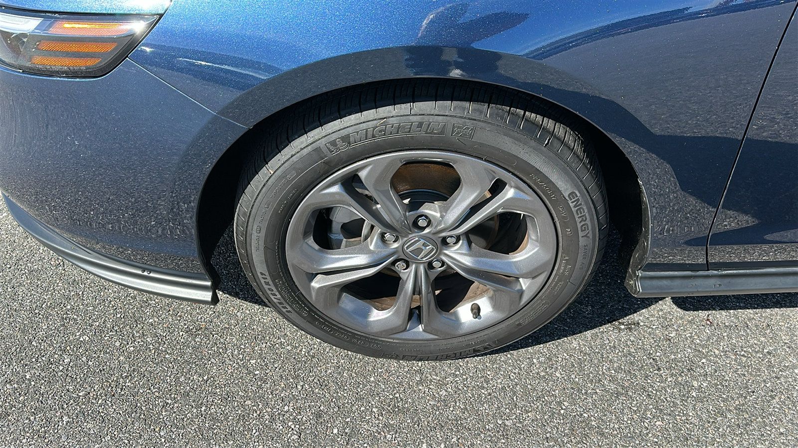 Used 2024 Honda Accord EX image 8