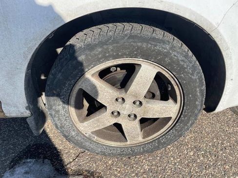 Used 2005 Chevrolet Cobalt LT image 14