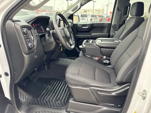 Used 2021 Chevrolet Silverado 1500 Custom Trail Boss AWD/4WD image 25