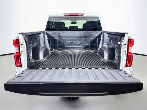 Certified 2026 Chevrolet Silverado 1500 RST AWD/4WD image 24