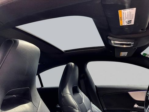 Used 2022 Mercedes-Benz CLA 250 4MATIC image 16