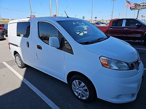 Used 2017 Nissan NV200 SV image 3