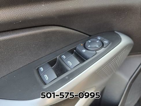Used 2026 Chevrolet Trax LS w/ LS Convenience Package FWD image 29