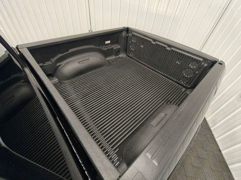 Used 2022 RAM 1500 Laramie w/ Sport Appearance Package image 27