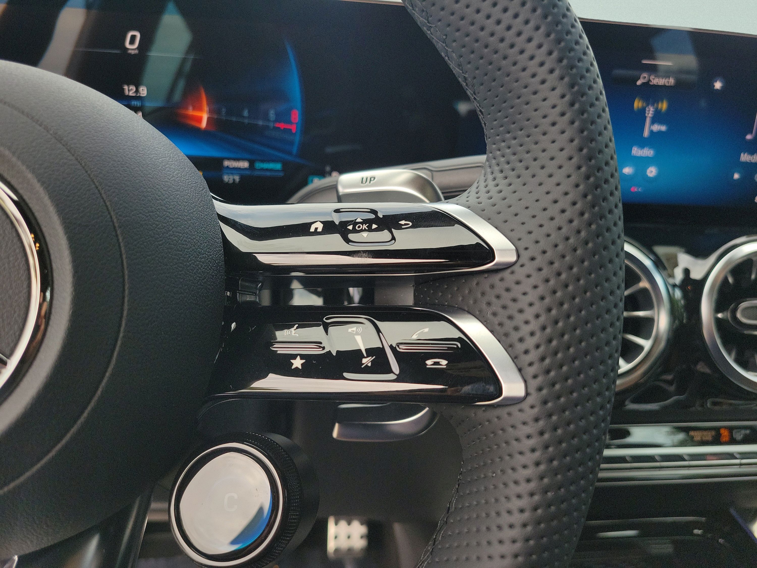 New 2026 Mercedes-Benz GLA 35 AMG 4MATIC image 23