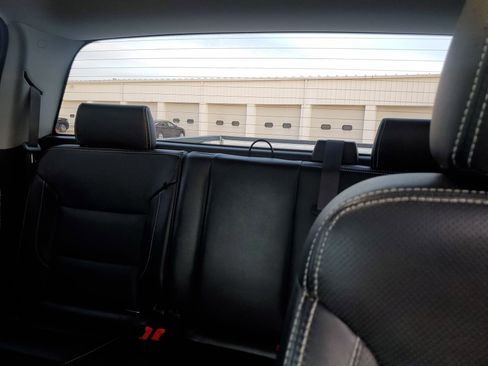 Used 2018 Chevrolet Silverado 1500 LT w/ All Star Edition image 27