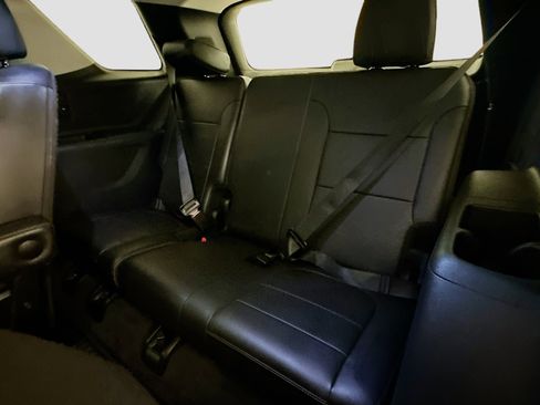 Used 2020 Chevrolet Traverse Premier w/ Redline Edition image 31