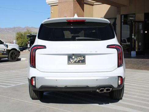 Used 2024 Kia Telluride EX image 6
