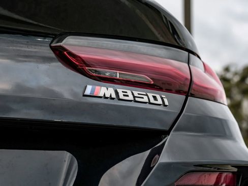 Used 2022 BMW M850i xDrive Coupe w/ Driving Assistance Package image 55