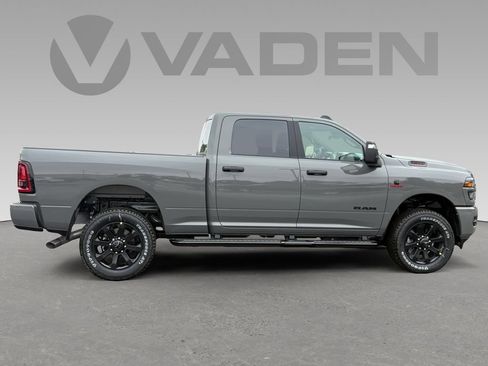 New 2026 RAM 2500 Big Horn AWD/4WD image 5
