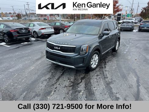 Used 2022 Kia Telluride LX image 2