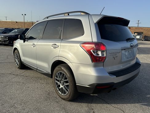 Used 2015 Subaru Forester 2.0XT Touring w/ Eyesight & Navigation System AWD/4WD image 5
