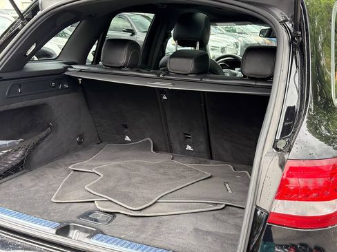 Used 2018 Mercedes-Benz GLC 300 4MATIC image 7