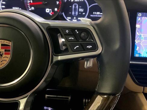 Used 2020 Porsche Cayenne S AWD/4WD image 25