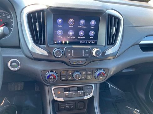 Used 2024 GMC Terrain SLT AWD/4WD image 22