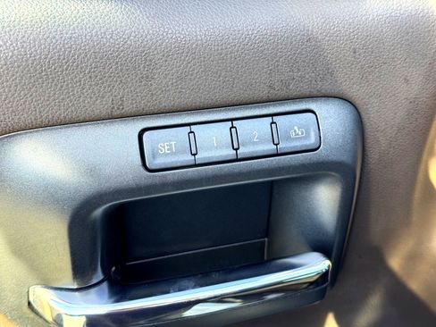 Used 2015 Chevrolet Silverado 2500 LTZ w/ Duramax Plus Package image 15