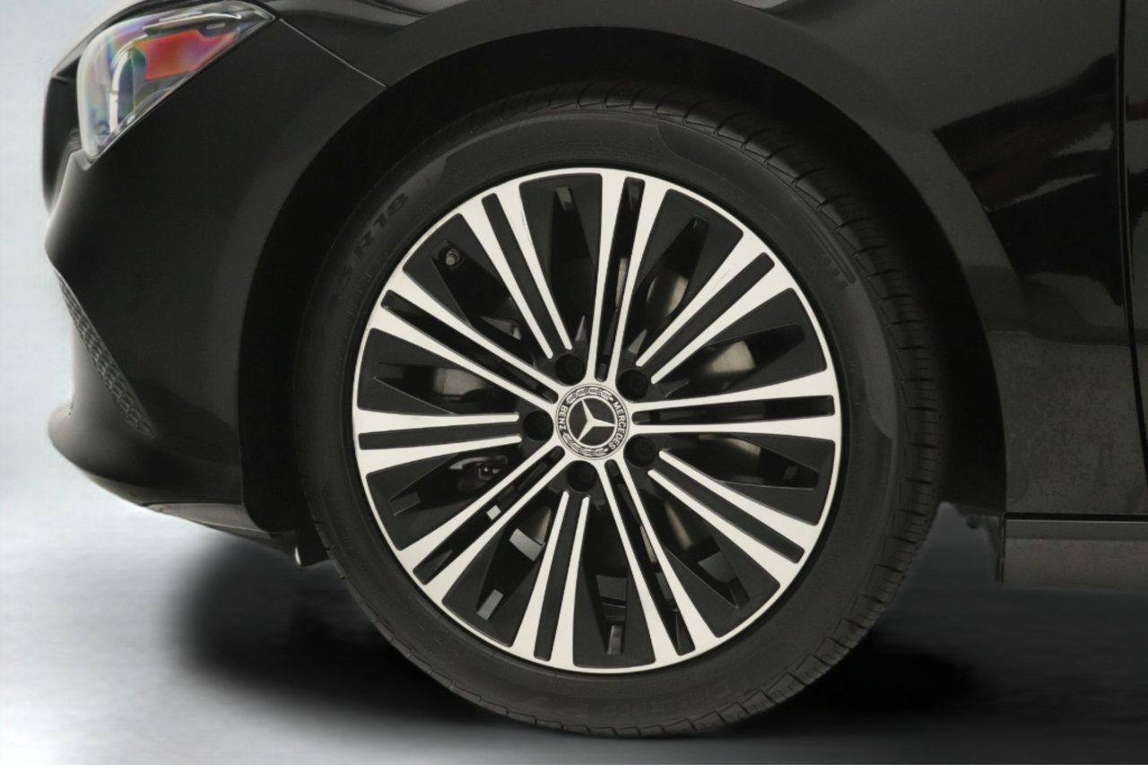 Certified 2023 Mercedes-Benz CLA 250 image 27