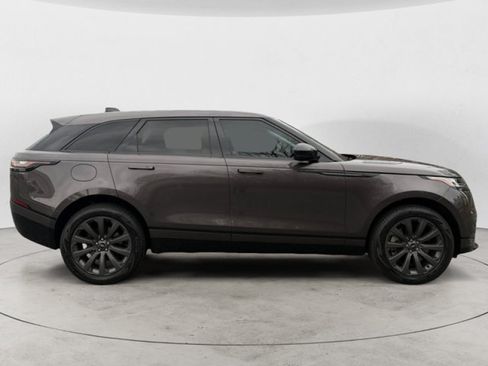 Certified 2023 Land Rover Range Rover Velar R-Dynamic S AWD/4WD image 3