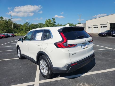 Used 2024 Honda CR-V EX-L image 6