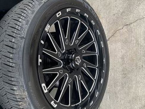 Certified 2023 Ford Expedition Limited image 30