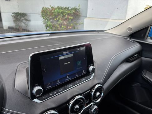 Used 2025 Nissan Sentra SV FWD image 20