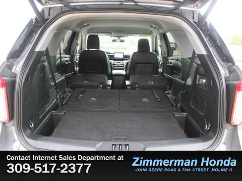 Used 2023 Ford Explorer XLT w/ Equipment Group 202A AWD/4WD image 7