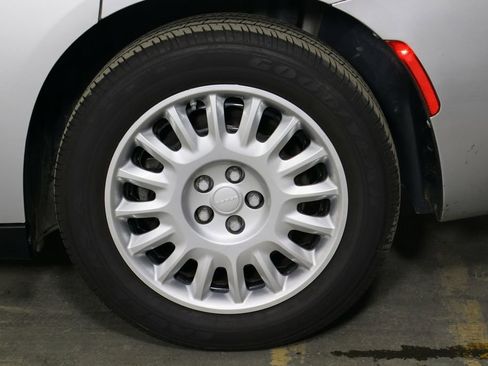 Used 2020 Dodge Charger Police image 28