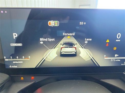 New 2026 Nissan Kicks SR image 21