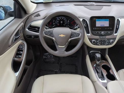 Used 2024 Chevrolet Malibu LT FWD image 15