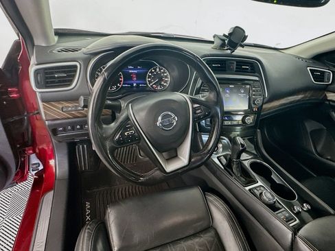 Used 2016 Nissan Maxima Platinum FWD image 11
