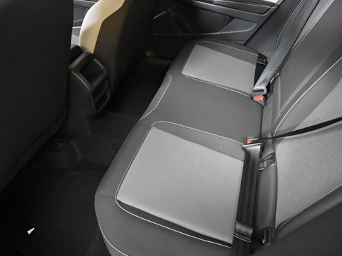 Used 2024 Volkswagen Taos S image 27