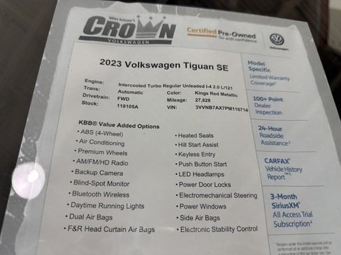 Certified 2023 Volkswagen Tiguan SE w/ Panoramic Sunroof Package FWD image 40