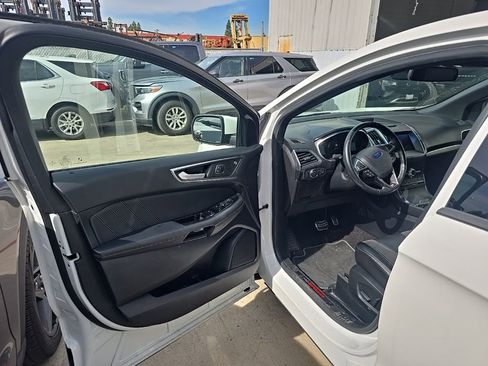 Used 2020 Ford Edge ST w/ Equipment Group 401A image 12