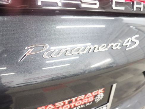 Used 2020 Porsche Panamera 4S AWD/4WD image 11