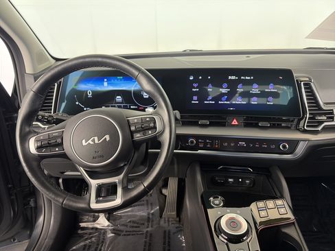 Certified 2025 Kia Sportage SX Prestige AWD/4WD image 3