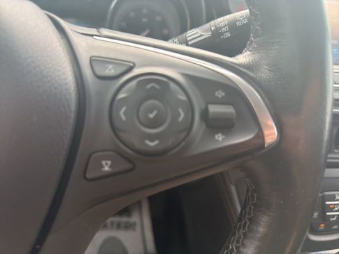 Used 2020 Buick Envision Essence AWD/4WD image 21