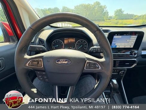 Used 2019 Ford EcoSport SE w/ Interior Protection Package AWD/4WD image 12