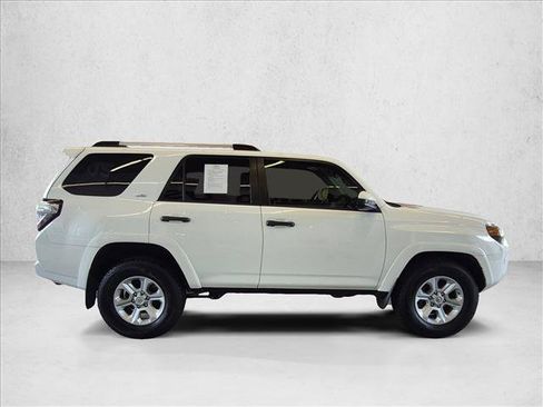 Used 2021 Toyota 4Runner SR5 RWD image 4