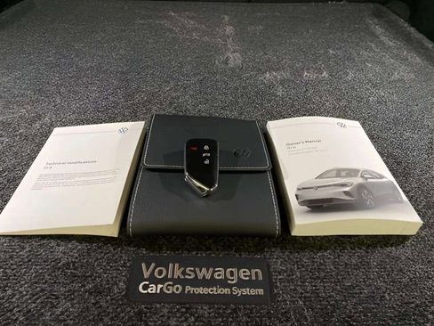 Used 2023 Volkswagen ID.4 Pro S AWD/4WD image 94