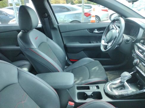 Used 2024 Kia Forte GT FWD image 4