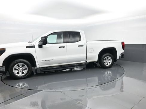 Used 2023 GMC Sierra 1500 Pro w/ Pro Value Package AWD/4WD image 5