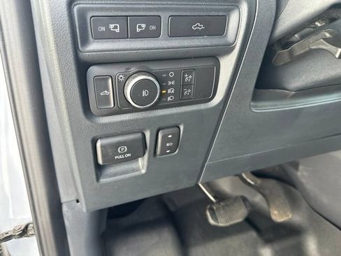 Used 2022 Ford F150 XLT w/ Equipment Group 302A High AWD/4WD image 19