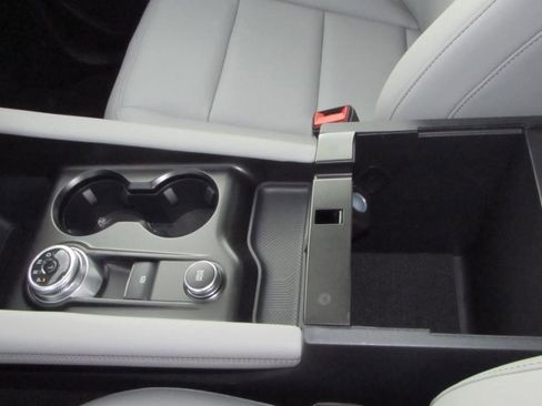 New 2026 Ford Explorer Active w/ Active Comfort Package image 26