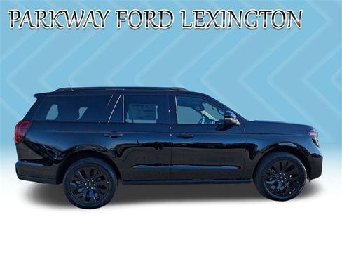 New 2025 Ford Expedition Platinum w/ Stealth Appearance Package image 4