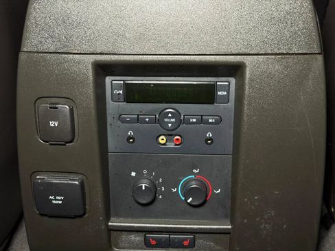 Used 2014 Ford Expedition EL Limited w/ Equipment Group 301A RWD image 25